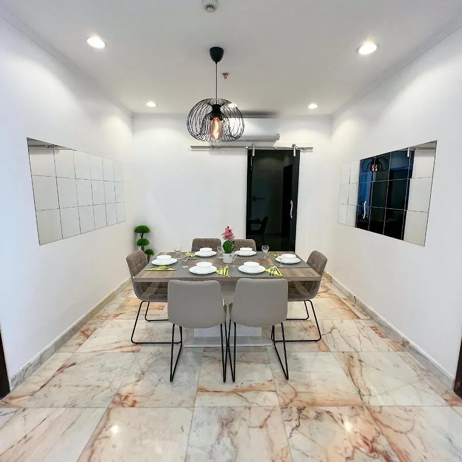 Urban Luxury Apartment Dschidda 0*,